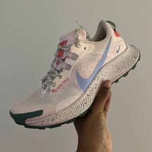 Nike Pegasus Trail 3 NEW NEVER WORN